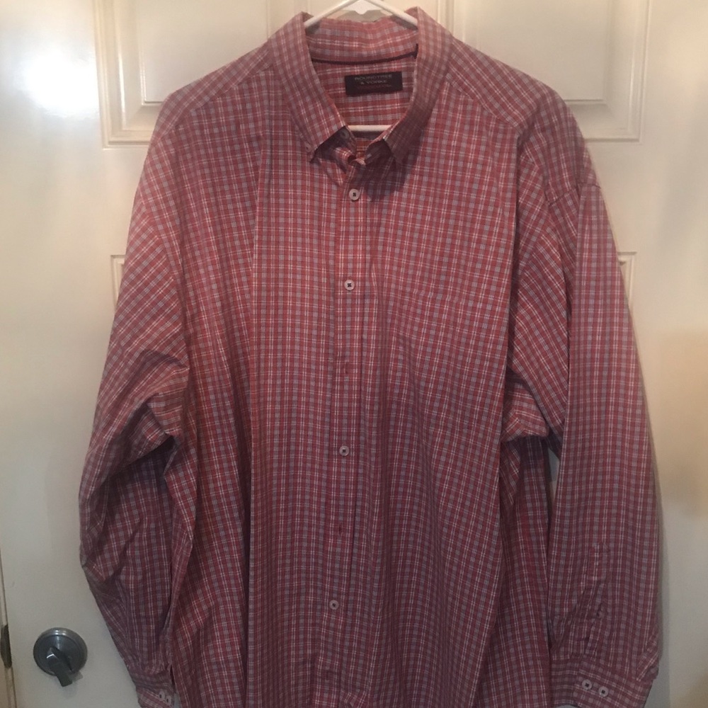 Men’s long sleeve dress shirt